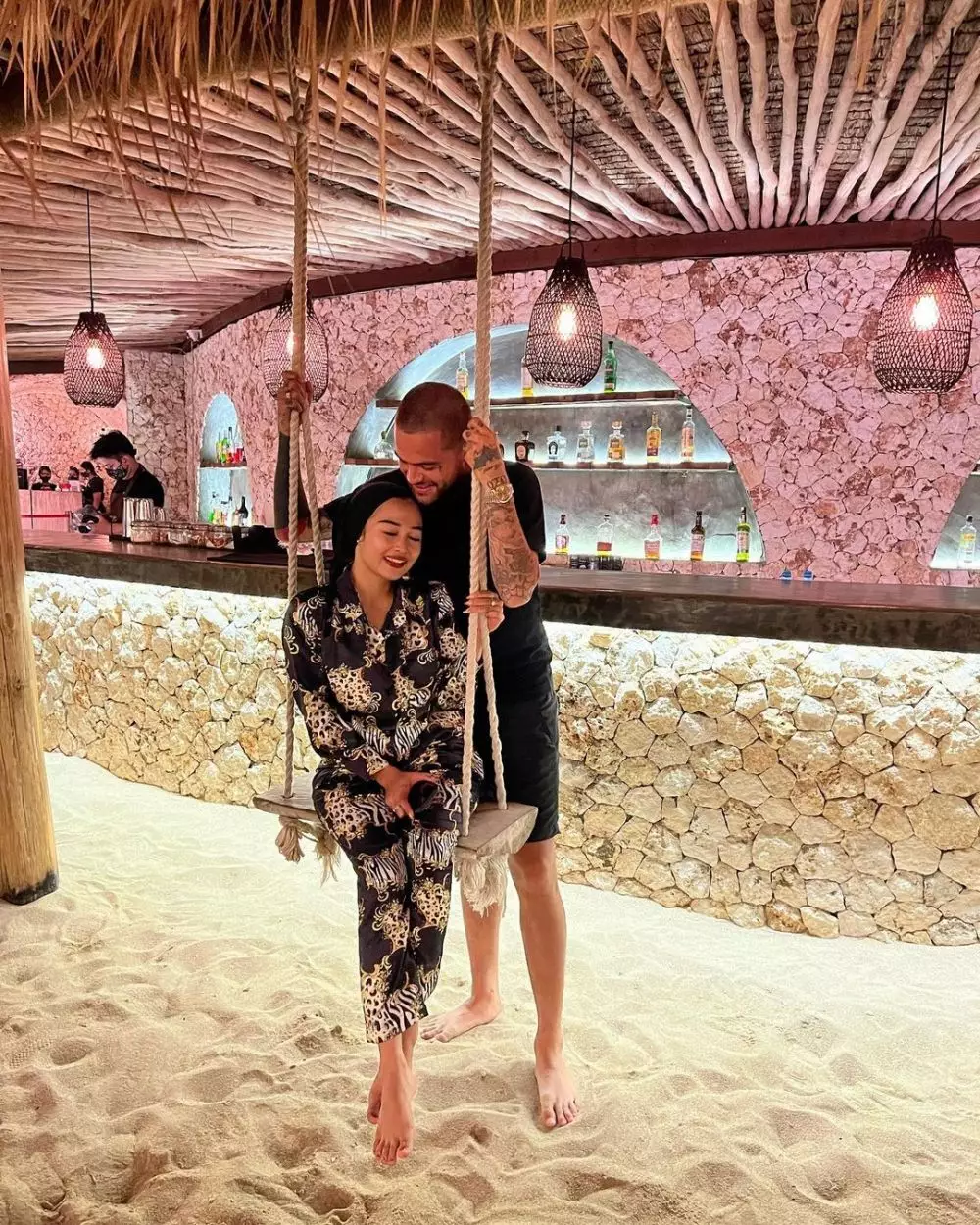 Potret terbaru Diego Michiels bareng istri Instagram