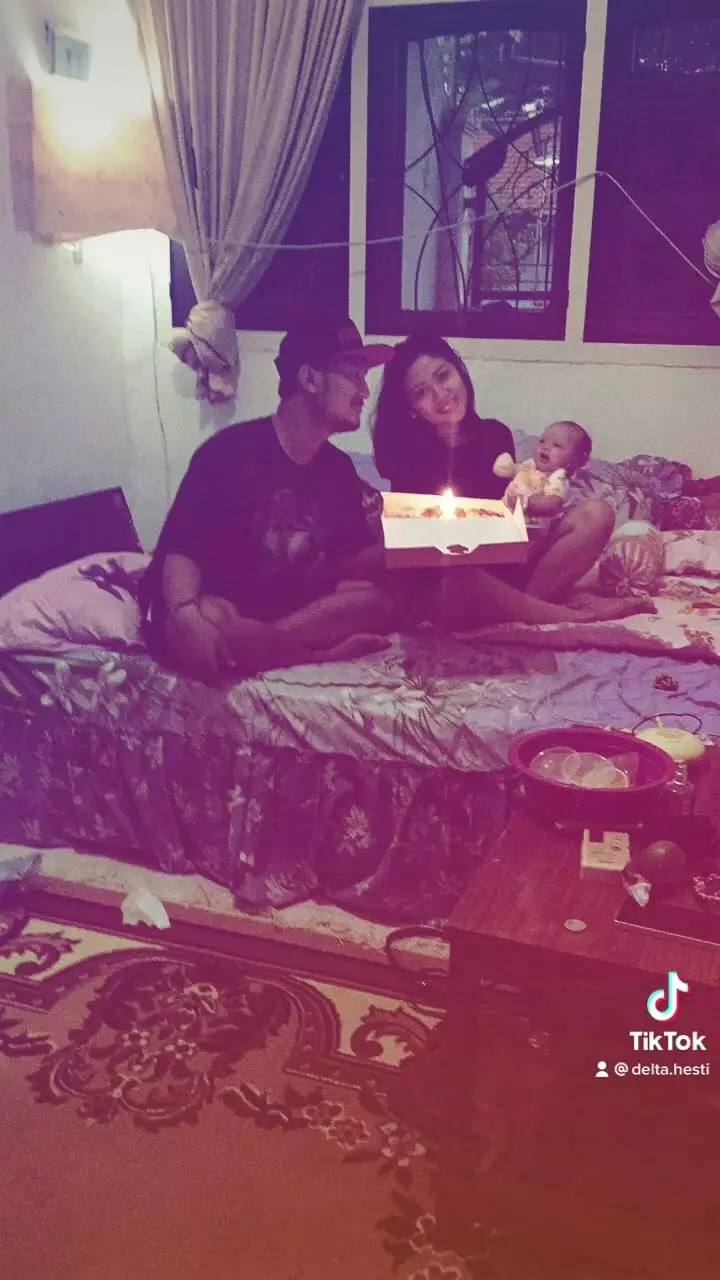 potret delta hesti dan tom liwafa dari pacaran hingga kini © instagram