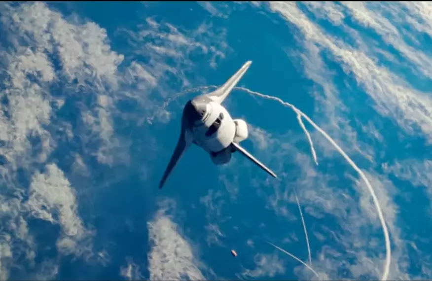 fakta film moonfall © 