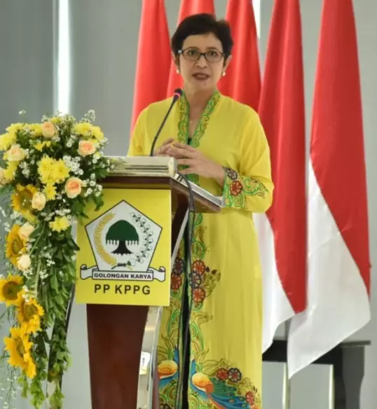 Potret terbaru gadis warkop usia setengah abad © Instagram Potret terbaru gadis warkop usia setengah abad © Instagram