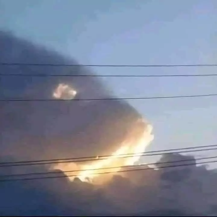 bentuk awan nggak biasa © berbagai sumber