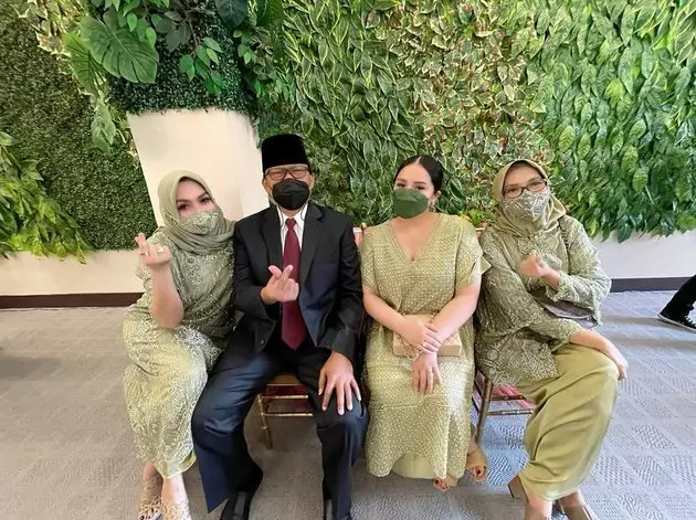 potret nagita slavina di pernikahan sepupu © berbagai sumber potret nagita slavina di pernikahan sepupu © berbagai sumber