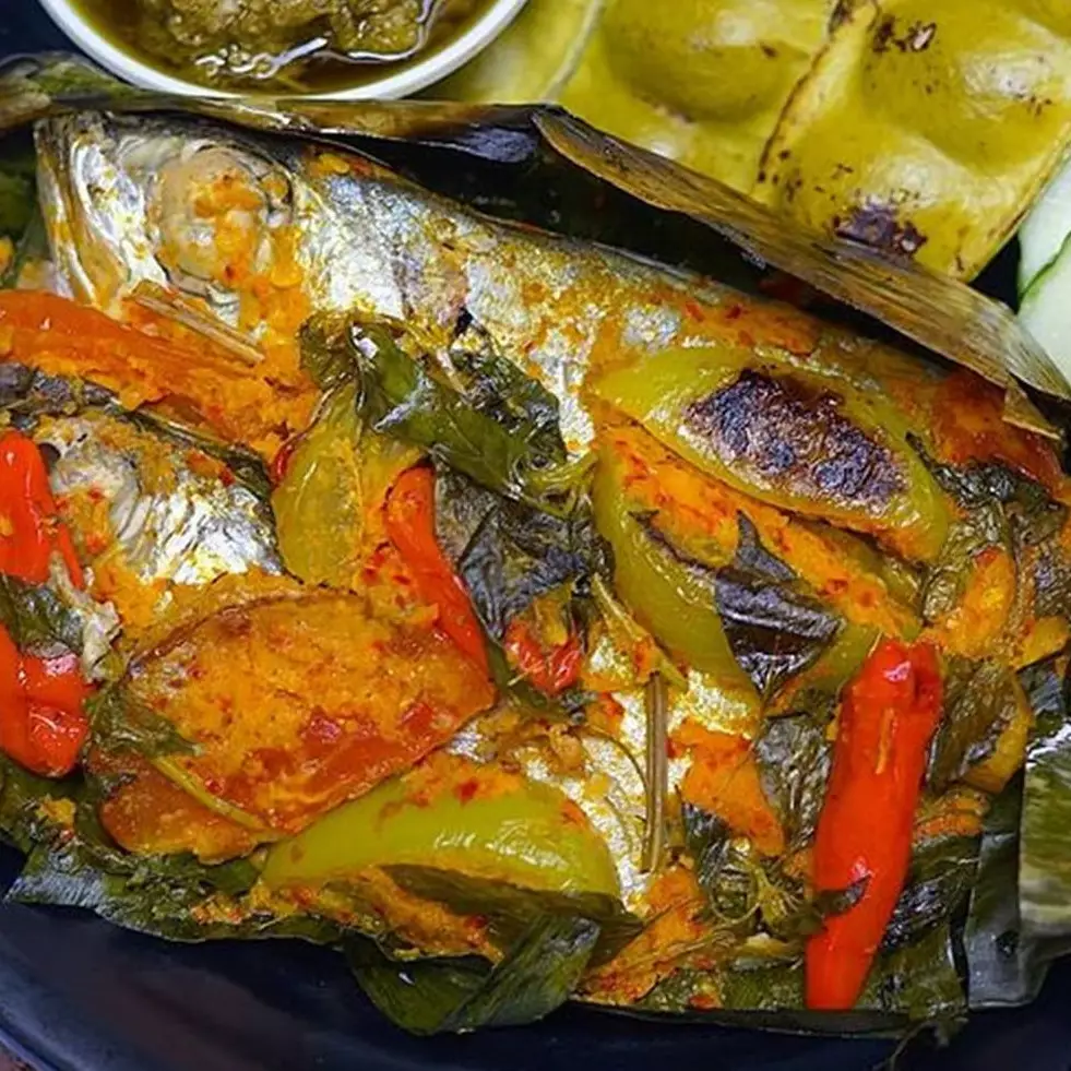 Resep pepes ikan kembung tomat, sedap dan bumbunya meresap
