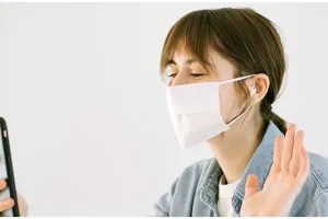 8 Makanan dan minuman ini bantu atasi sakit tenggorokan pasien Omicron