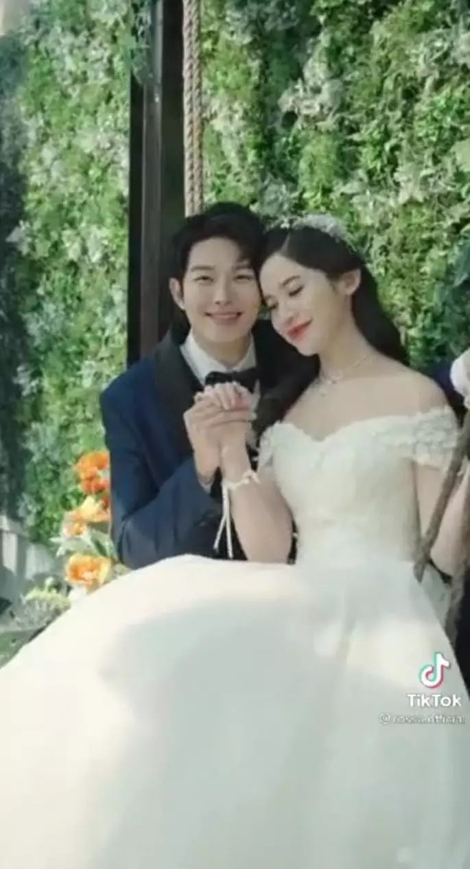 editan foto rossa menikah dengan jang ki-yong © TikTok