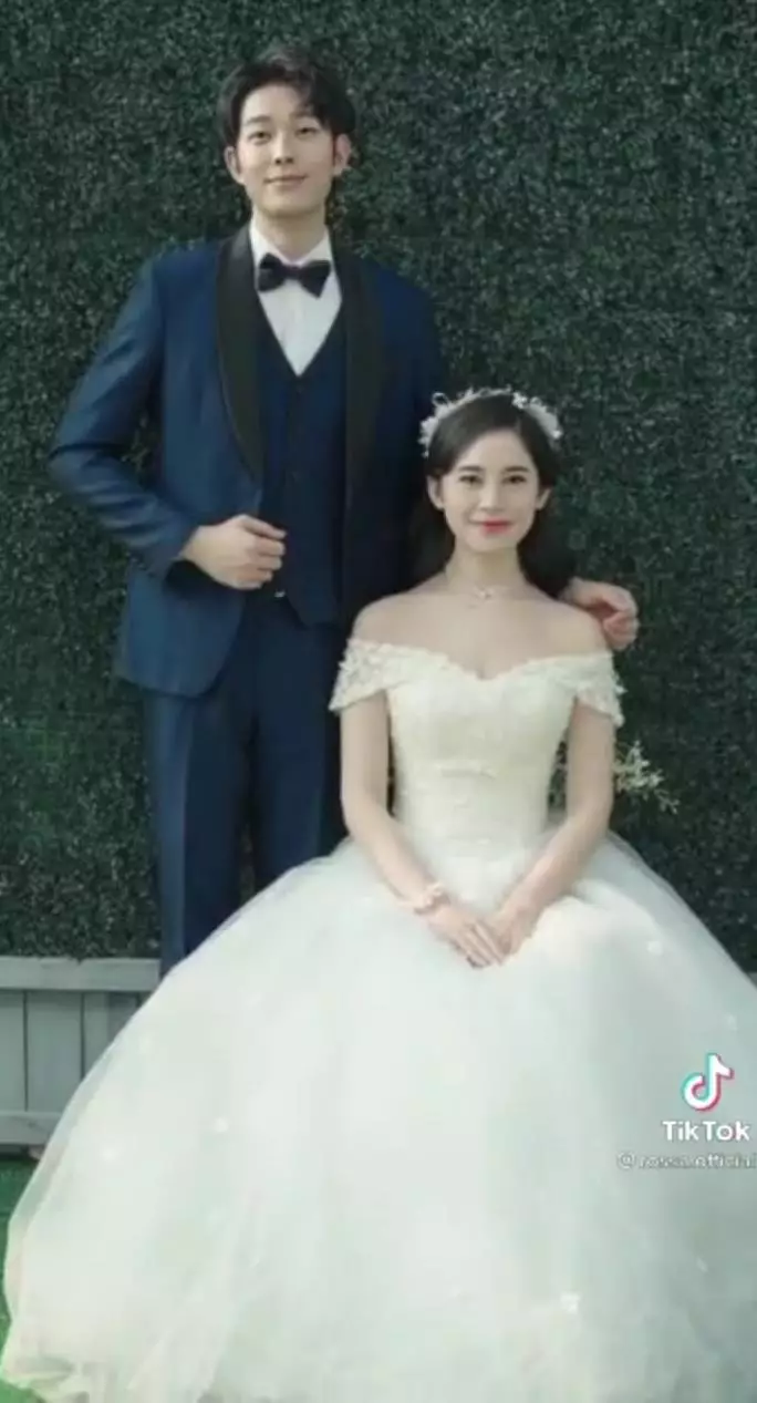 editan foto rossa menikah dengan jang ki-yong © TikTok