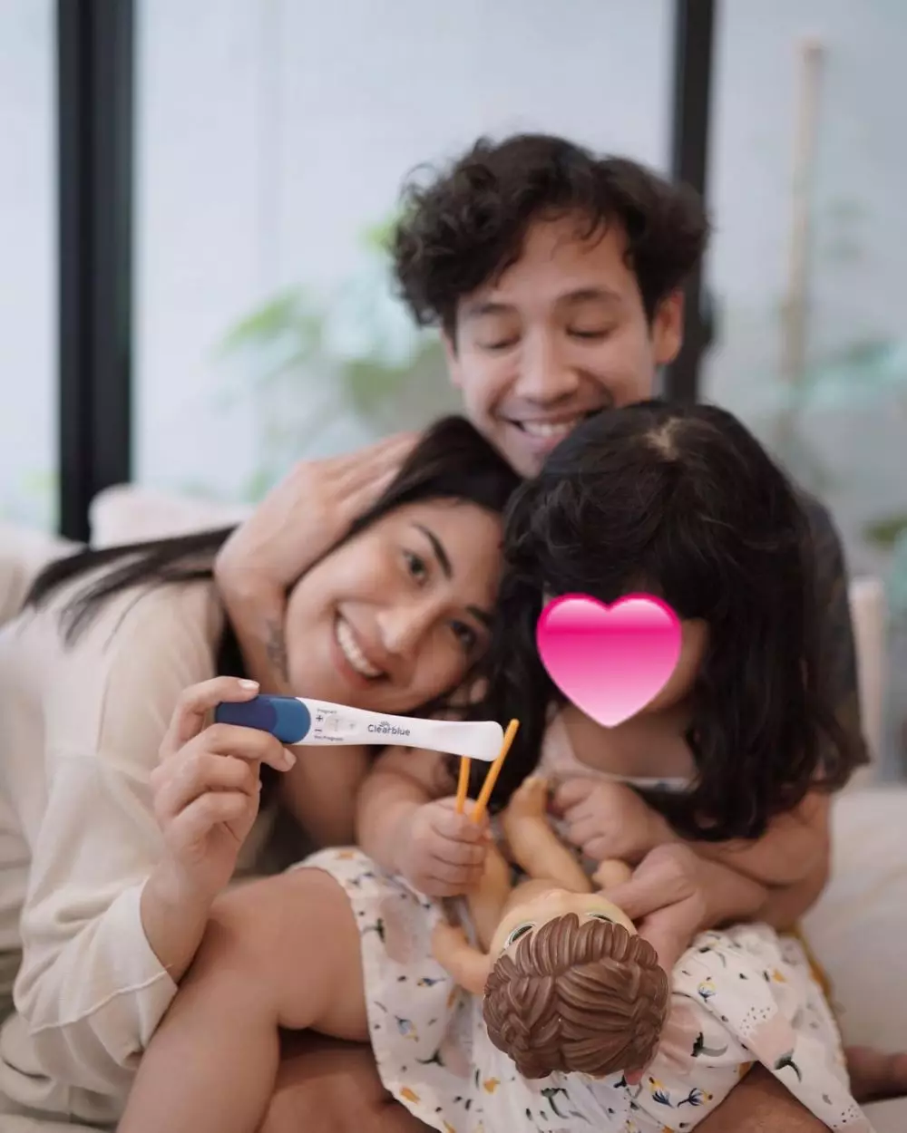 istri Tarra Budiman hamil anak ke2 © 2022 berbagai sumber istri Tarra Budiman hamil anak ke2 © 2022 berbagai sumber