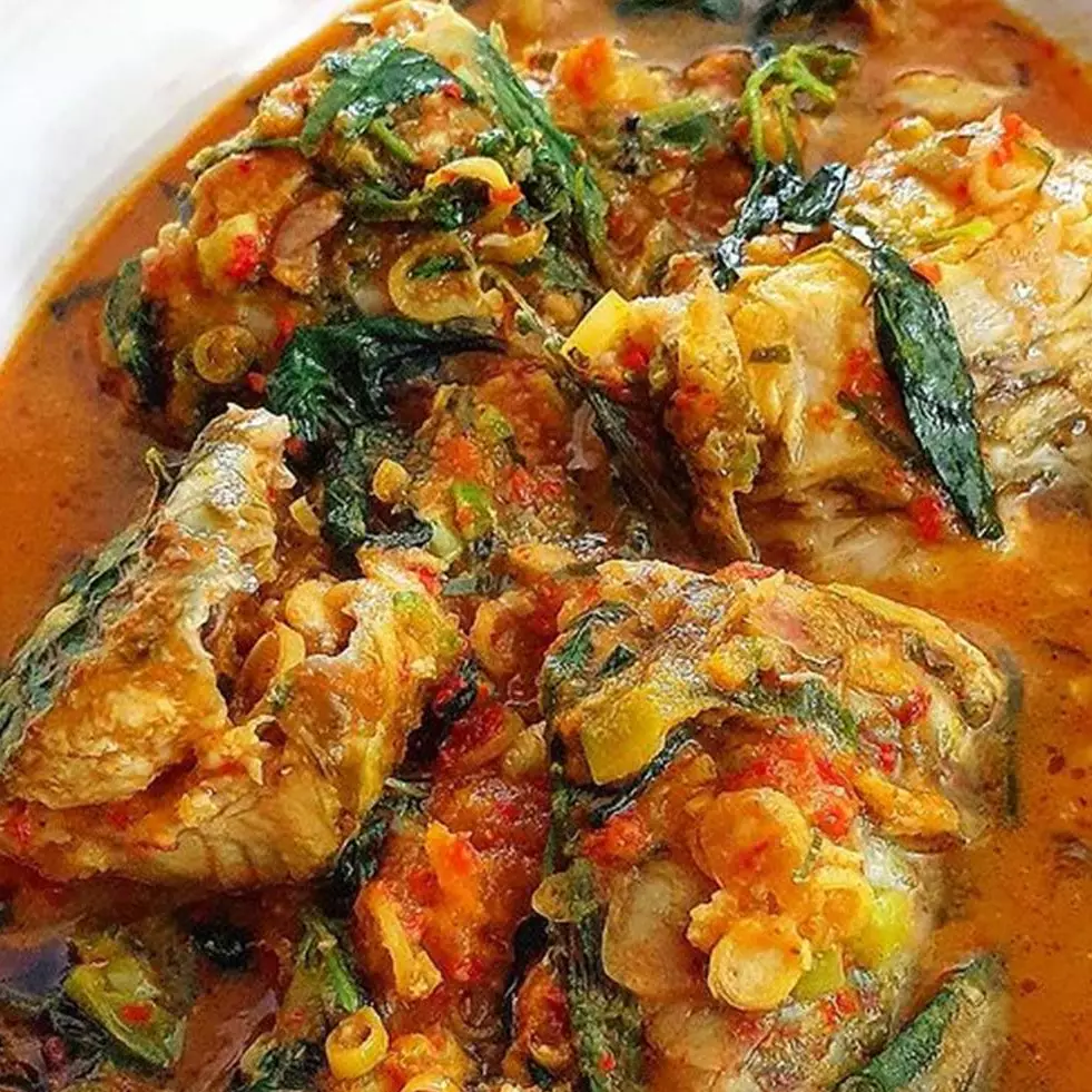 Resep ikan woku, bumbunya nendang bikin makan jadi lahap
