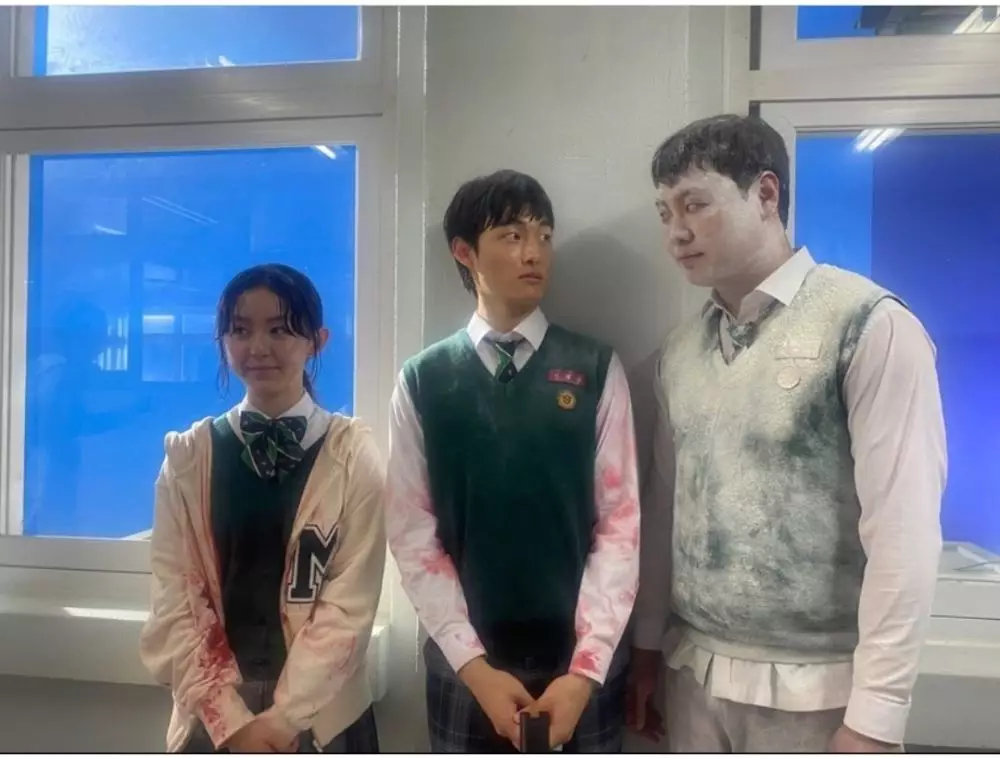 All of Us Are Dead di balik layar © 2022 berbagai sumber