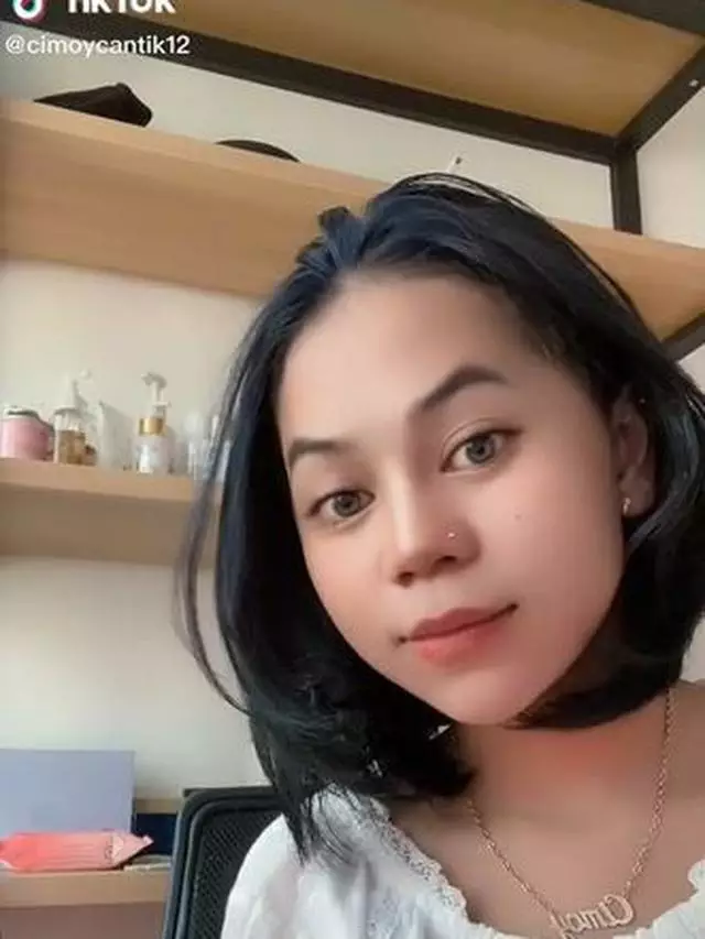 perawatan kecantikan Cimoy Montok Instagram