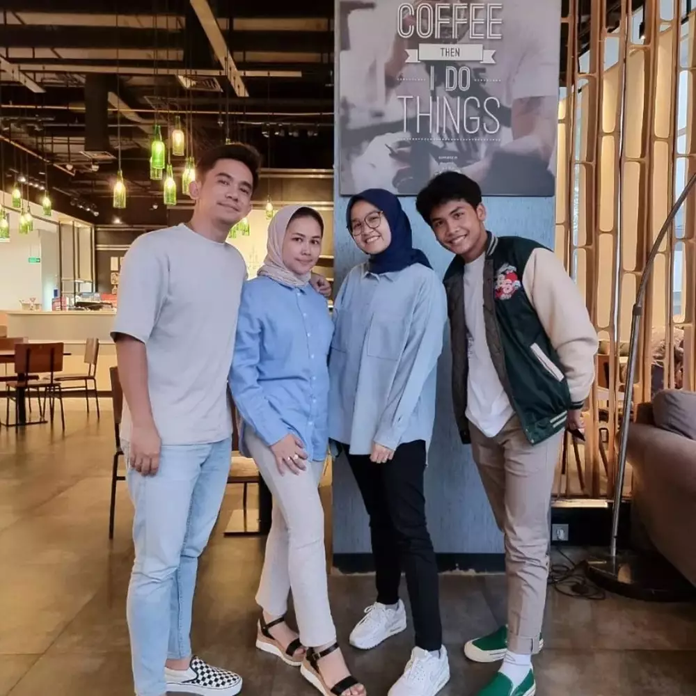 momen manis Bintang Emon dan kekasih yang jarang tersorot Instagram momen manis Bintang Emon dan kekasih yang jarang tersorot Instagram