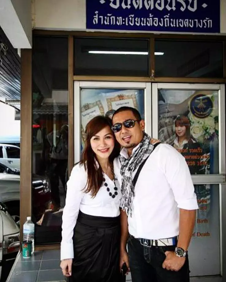 Potret Rio Febrian & Sabria Kono dari pacaran hingga 12 tahun nikah © 2022 brilio.net Potret Rio Febrian & Sabria Kono dari pacaran hingga 12 tahun nikah © 2022 brilio.net