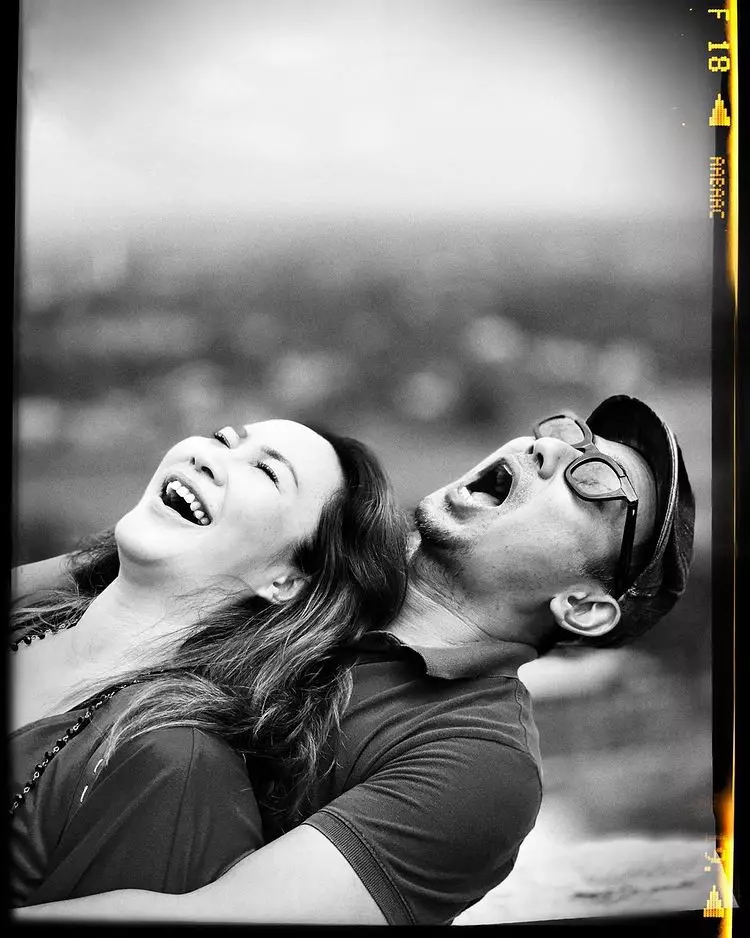 Potret Rio Febrian & Sabria Kono dari pacaran hingga 12 tahun nikah © 2022 brilio.net Potret Rio Febrian & Sabria Kono dari pacaran hingga 12 tahun nikah © 2022 brilio.net