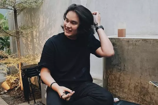 5 Mantan artis cilik ini kini jadi sutradara, terbaru Umay Shahab berbagai sumber