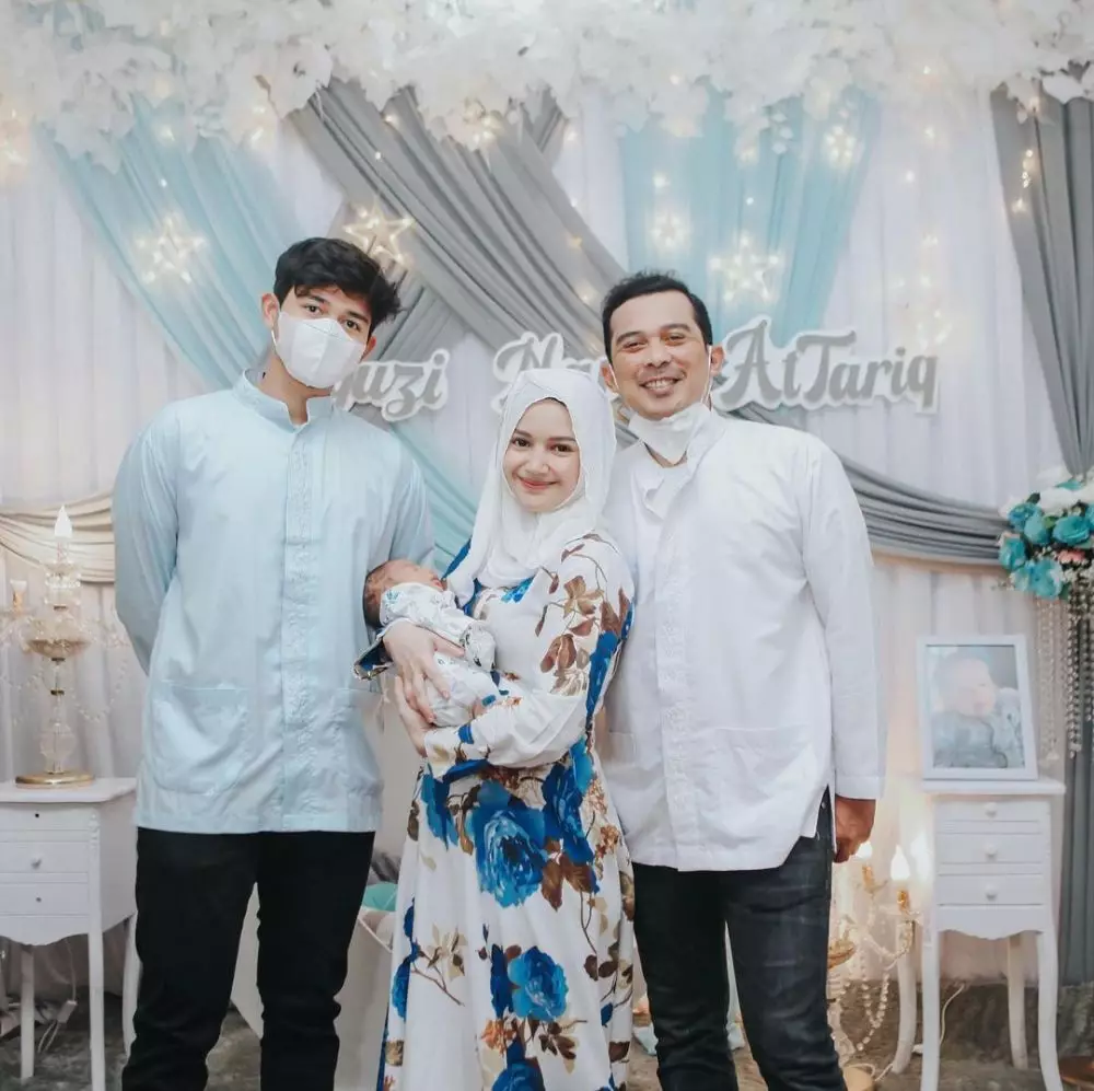 Momen harmonis rumah tangga Angelica Simperler Instagram