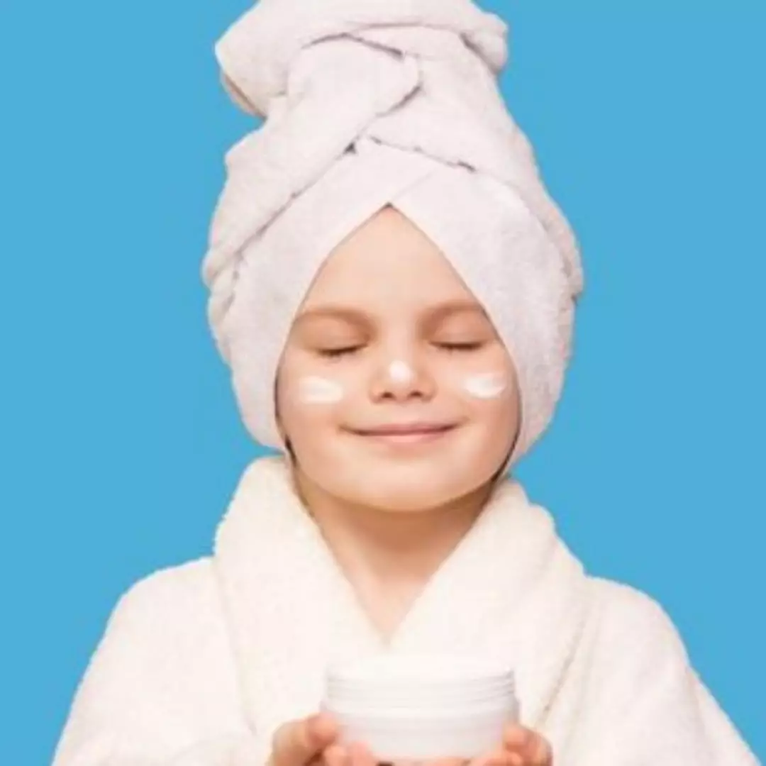 17 Rekomendasi skincare untuk anak 10 tahun, aman digunakan