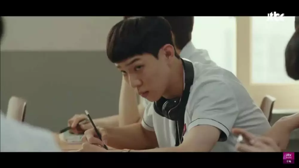 Drama Korea Yoo In-soo, jadi tukang onar di All of Us Are Dead © 2022 brilio.net Drama Korea Yoo In-soo, jadi tukang onar di All of Us Are Dead © 2022 brilio.net