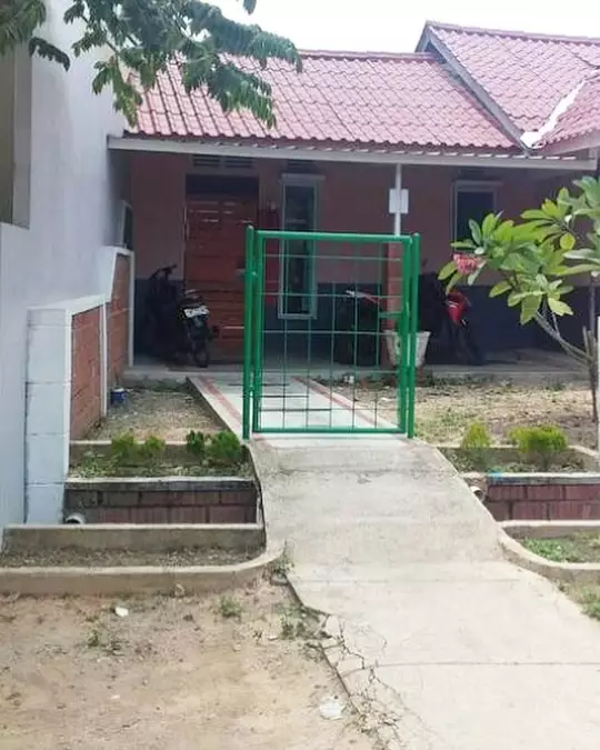 penampakan benda depan rumah lucu © Instagram