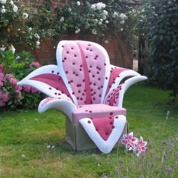 desain nyeleneh sofa rumah © berbagai sumber