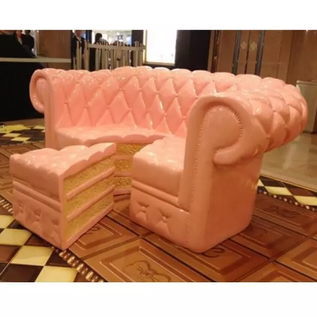 desain nyeleneh sofa rumah © berbagai sumber