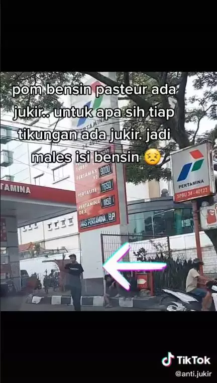 Viral curhatan warganet adanya tukang parkir di pom bensin TikTok