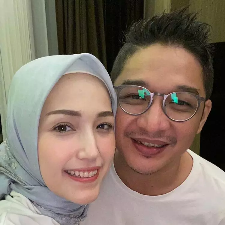 artis rilis lagu untuk pasangan © berbagai sumber