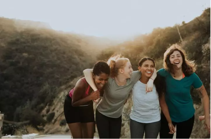 Contoh teks drama tentang persahabatan © 2022 berbagai sumber  Contoh teks drama tentang persahabatan © 2022 berbagai sumber