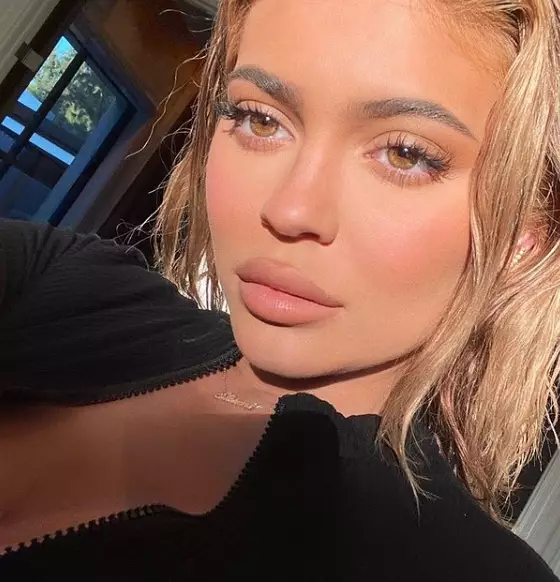 Rahasia kecantikan Kylie Jenner Instagram Rahasia kecantikan Kylie Jenner Instagram