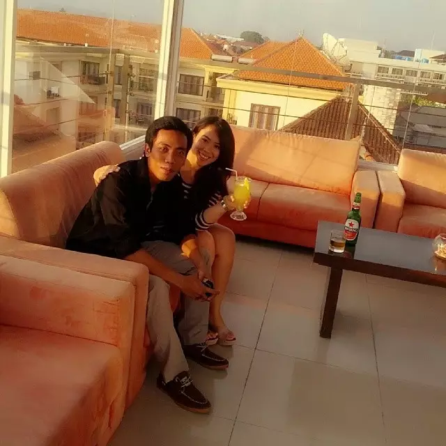 Potret awal karier Dewa Gede crazy rich Bali © berbagai sumber