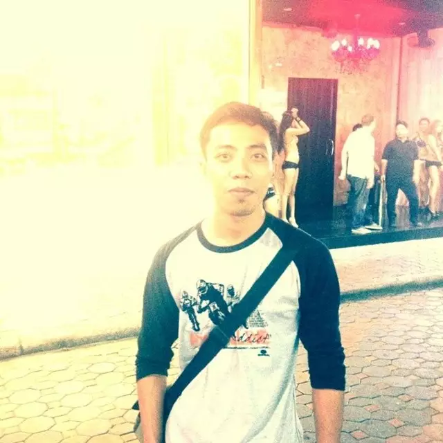 Potret awal karier Dewa Gede crazy rich Bali © berbagai sumber