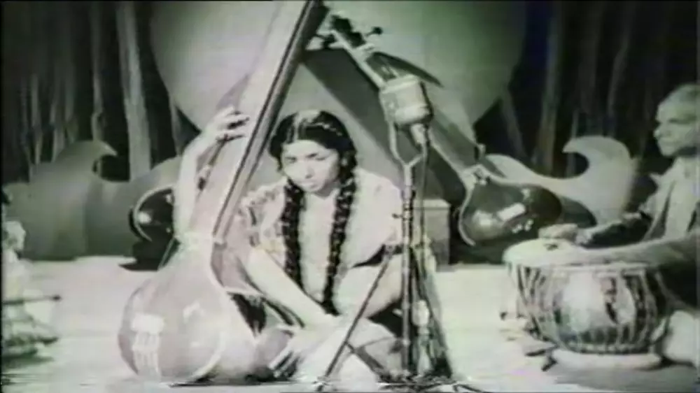 Mengenang Lata Mangeshkar © berbagai sumber