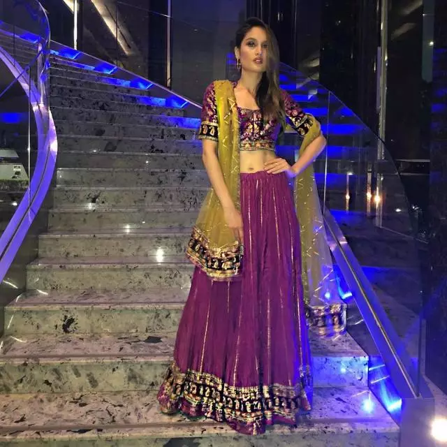 Pesona 8 penyanyi kenakan lehenga Instagram Pesona 8 penyanyi kenakan lehenga Instagram