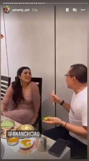 Ashanty di lamaran Venna Melinda © Instagram Ashanty di lamaran Venna Melinda © Instagram