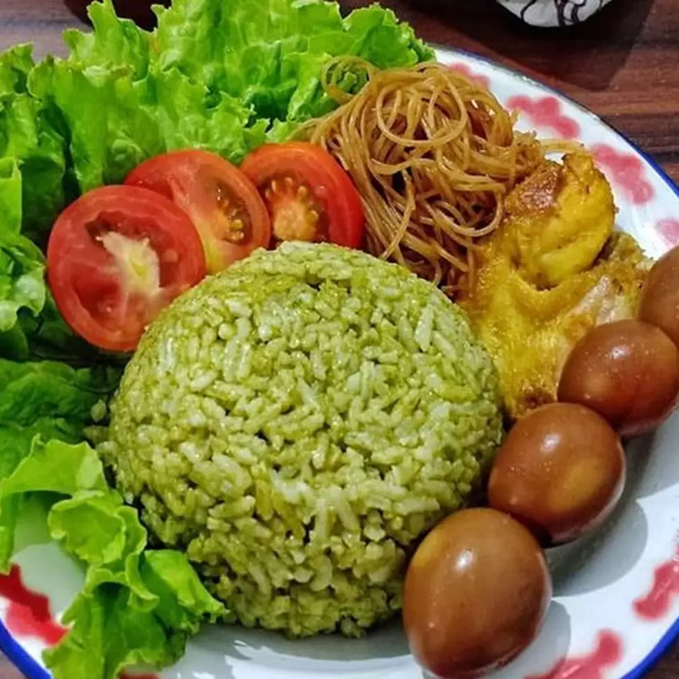 15 Resep dan cara membuat nasi uduk, gurih,  lezat, dan sederhana