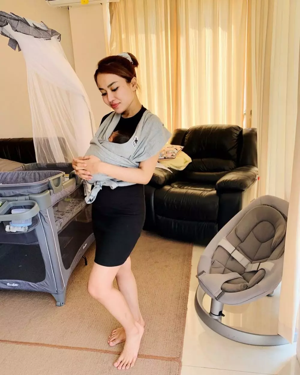 Penampilan terbaru Medina Zein usai lepas hijab Instagram