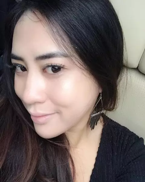 wajah Maharani Kemala saat tanpa riasan © Instagram wajah Maharani Kemala saat tanpa riasan © Instagram