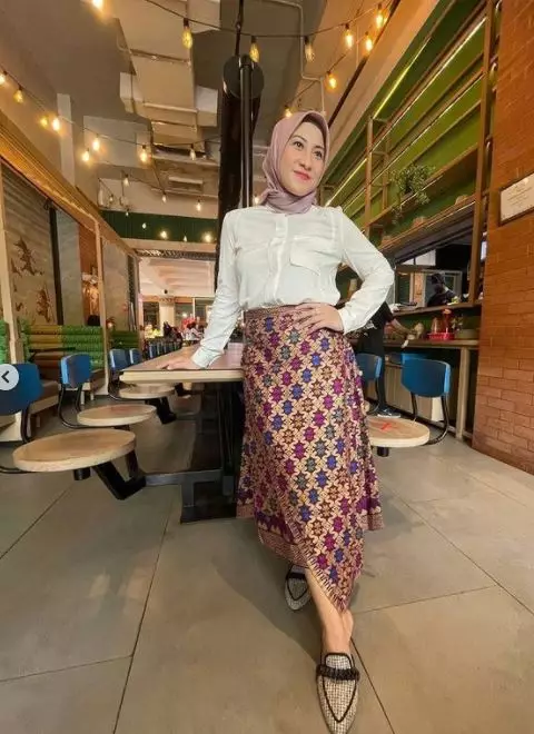 potret terbaru Nia Akademi Fantasi Indosiar © Instagram potret terbaru Nia Akademi Fantasi Indosiar © Instagram