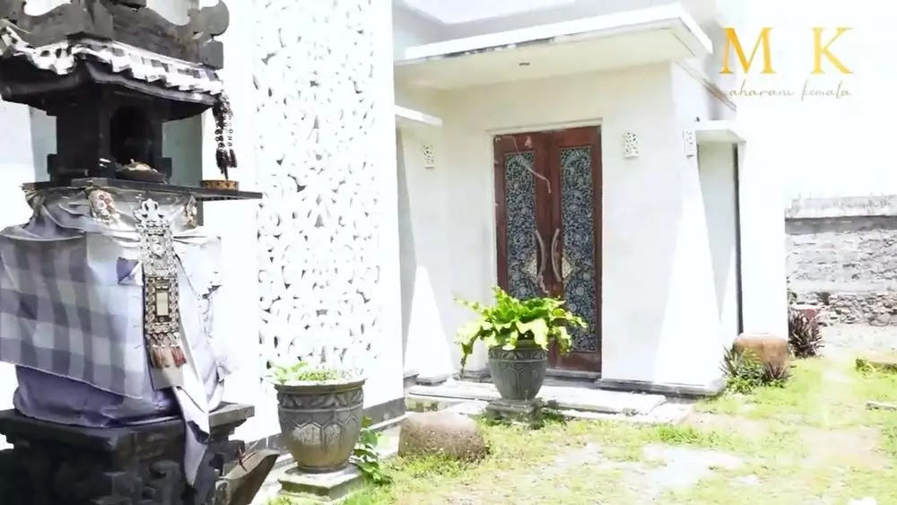 Potret rumah orang tua Maharani Kemala © YouTube