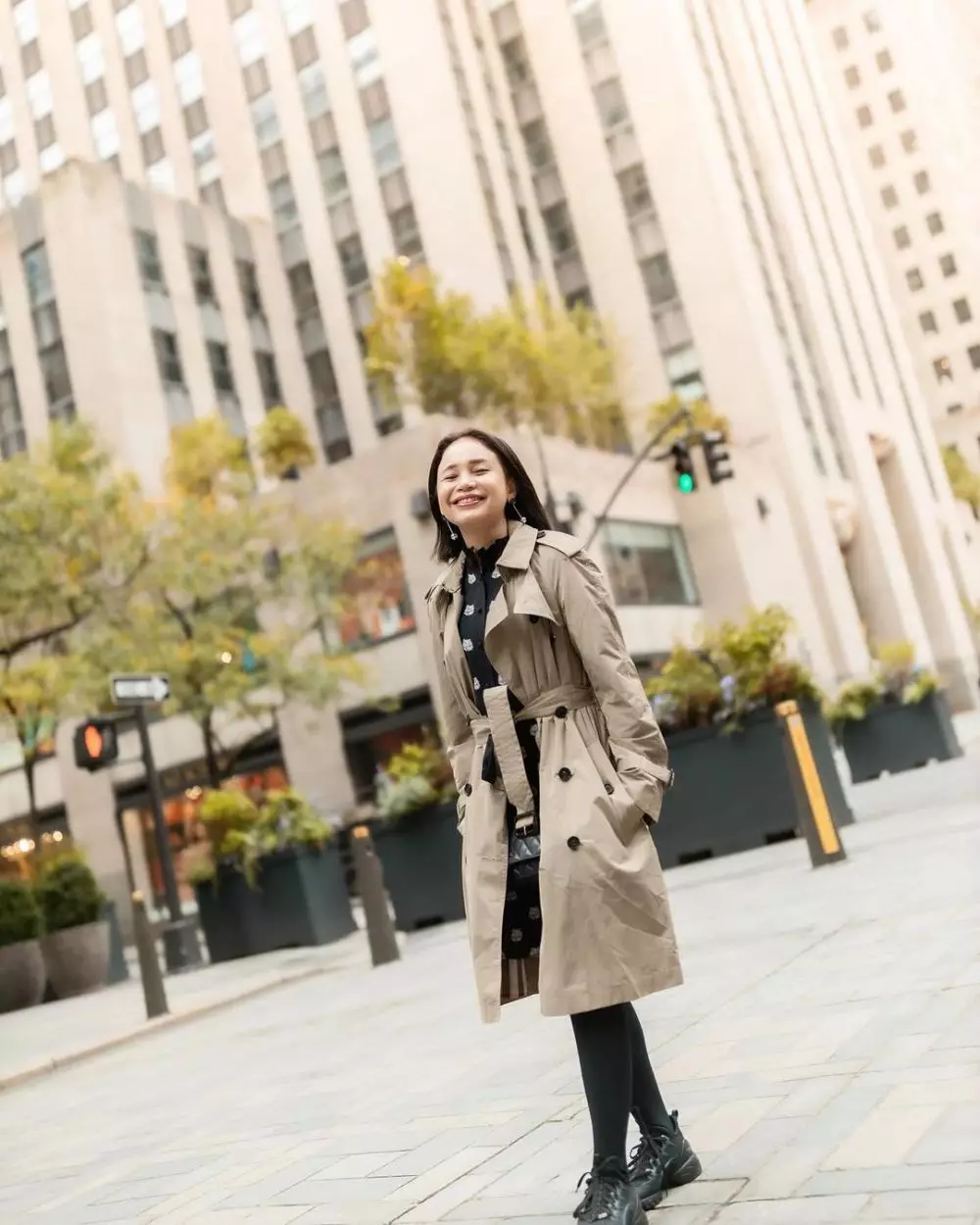 penyanyi berambut pendek Instagram