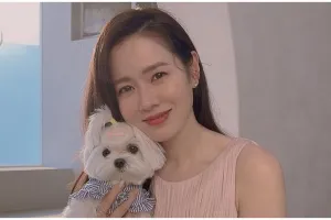 10 Makanan dan minuman ini dikonsumsi Son Ye-jin, bikin kulit glowing