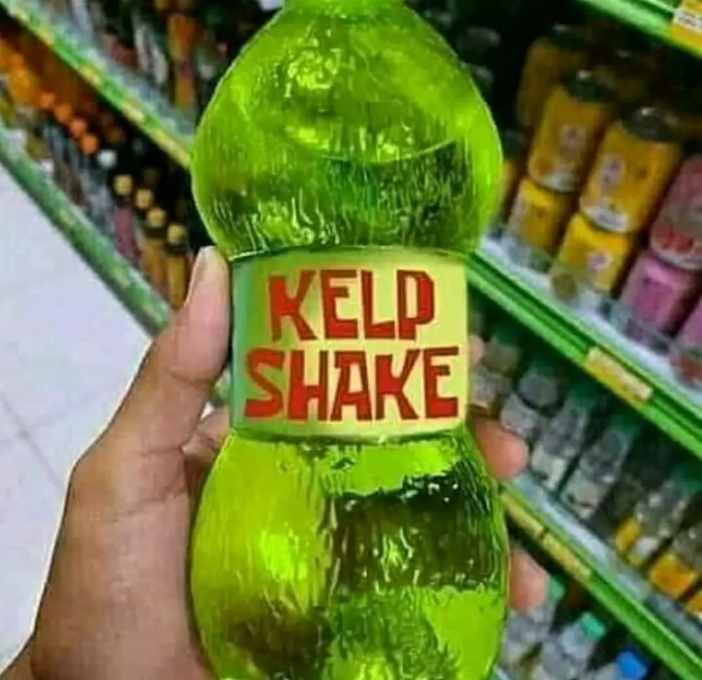orang menikmati minuman nyeleneh © berbagai sumber