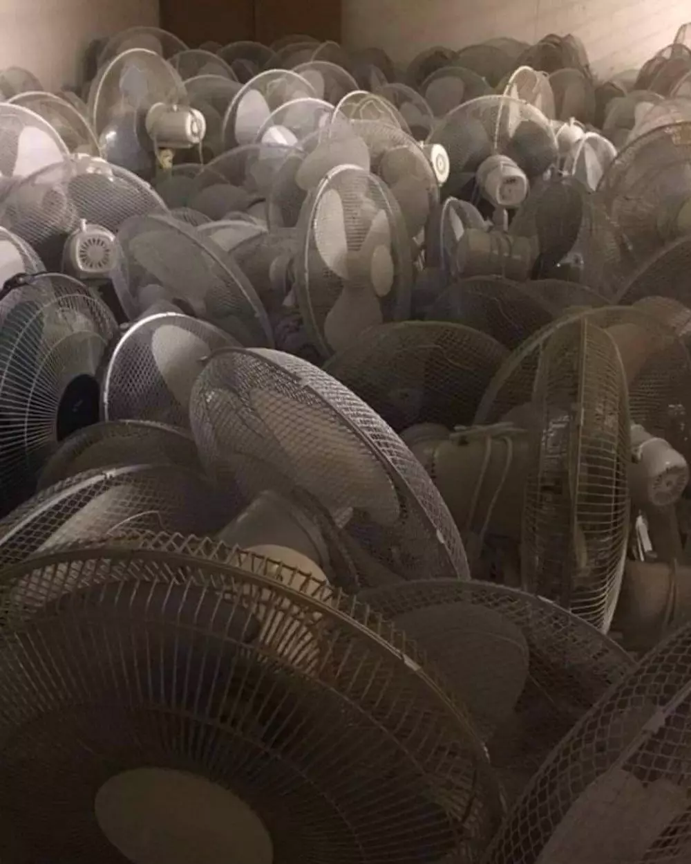 benda yang ada tapi nggak berguna © Instagram