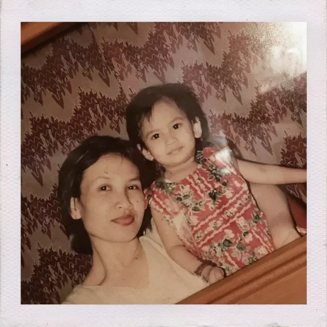 foto ibu kandung Vanessa Angel Berbagai sumber