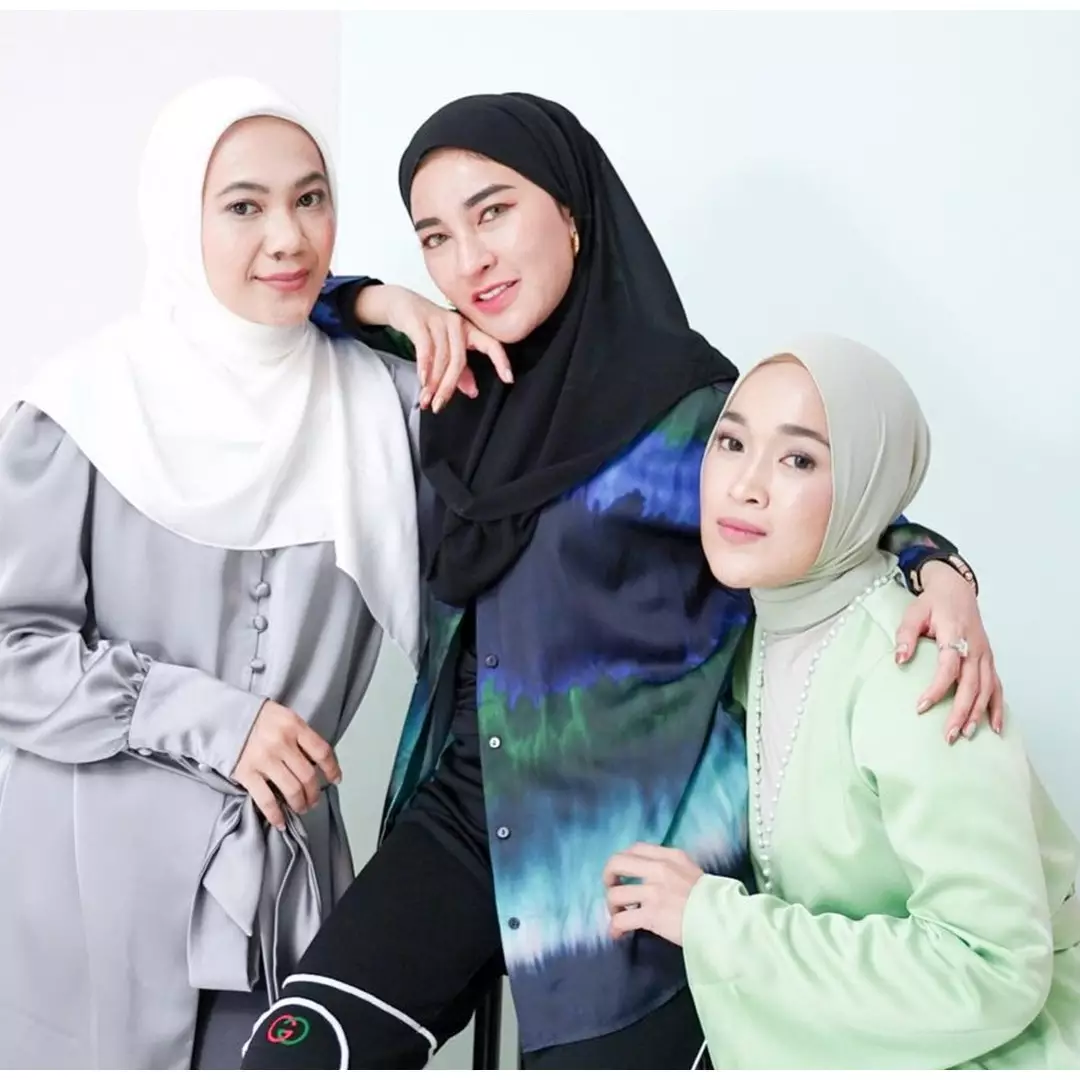 Shandy Purnamasari beri hadiah Mommy ASF &amp; Ririe Fairus trip ke Paris