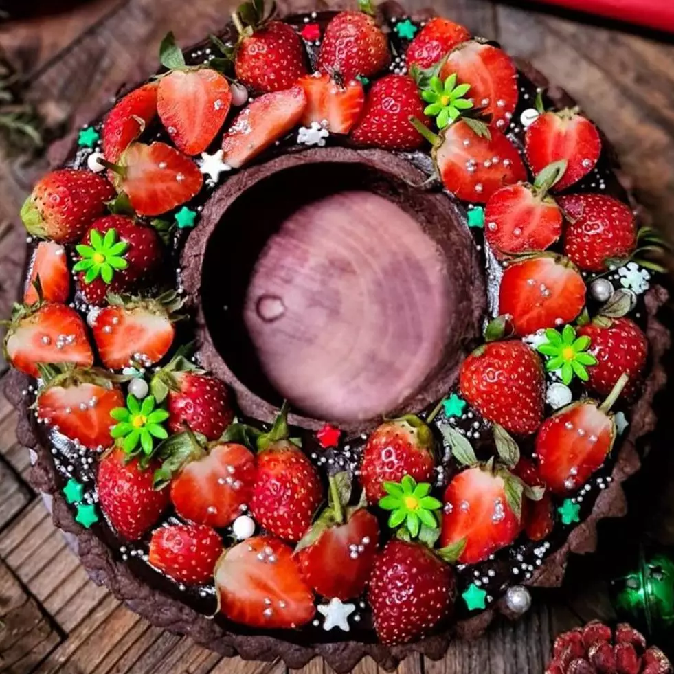 Resep kue tart strawberry cokelat ala rumahan, enak dan antigagal