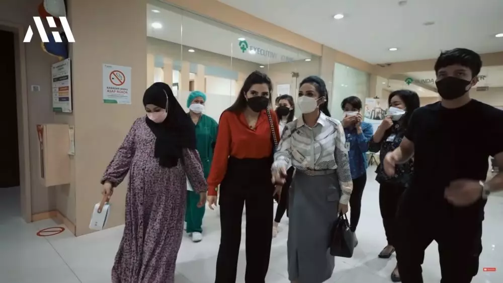 kd ashanty temani aurel ke rumah sakit © berbagai sumber