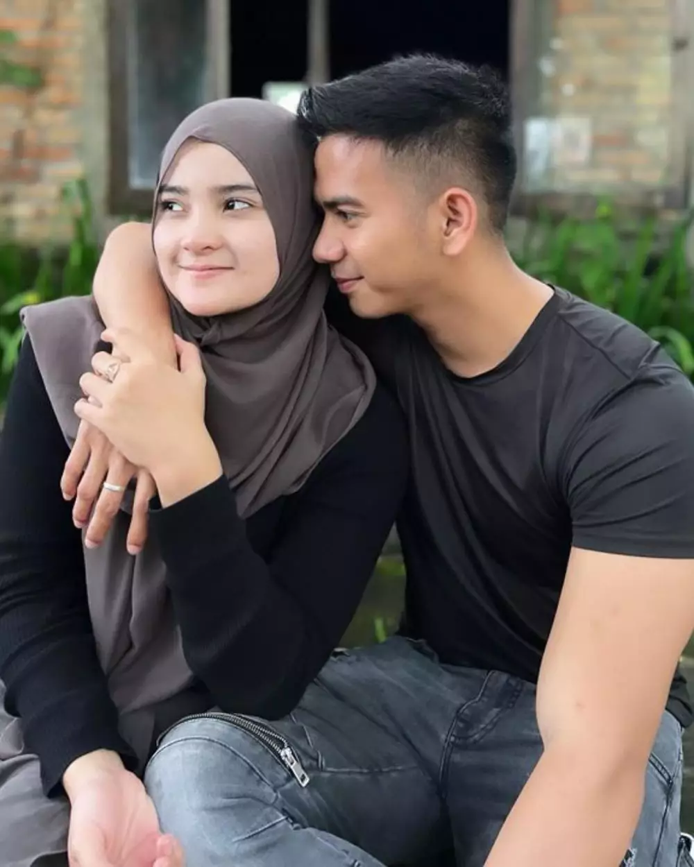 potret mesra Ridho DA dan istrinya Syifa © Instagram