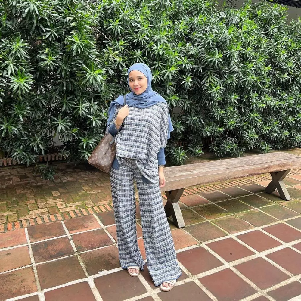 Potret istri Babe Cabita yang mantap berhijab Instagram © 2022 brilio.net