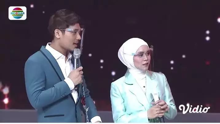 potret lesty di penghargaan kiss awards 2022 © berbagai sumber potret lesty di penghargaan kiss awards 2022 © berbagai sumber