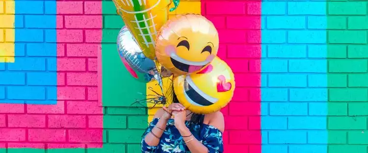 Kepribadianmu bisa dilihat dari emoji ketawa yang biasa kamu pakai